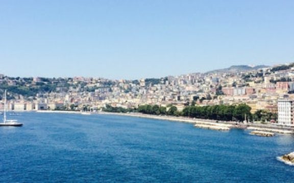 I luoghi di Napoli con Giovanni Lombardi :: L'escargot, slow arte